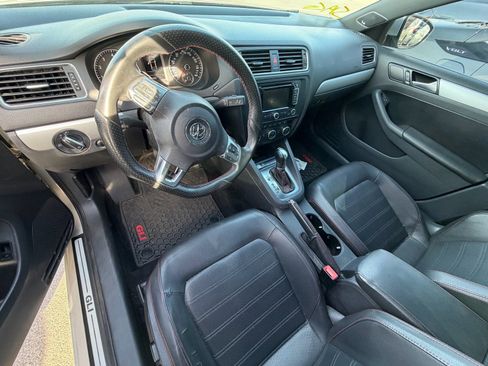 Used 2014 Volkswagen Jetta GLI Autobahn FWD image 7