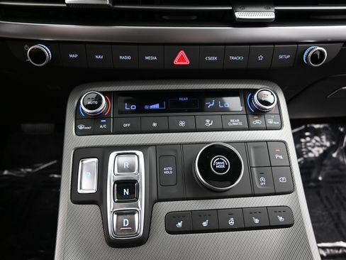 Used 2025 Hyundai Palisade SEL image 22