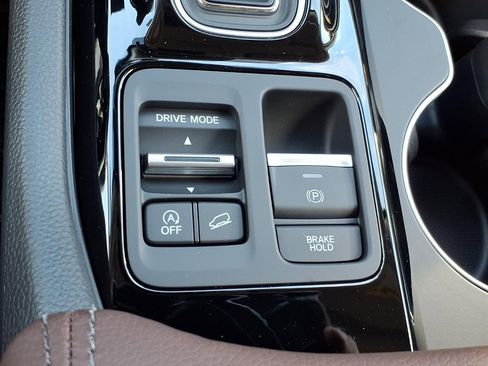 New 2026 Honda Pilot Touring image 21