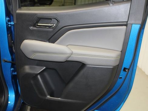 Used 2024 Chevrolet Colorado ZR2 w/ Technology Package image 25