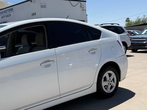 Used 2010 Toyota Prius One FWD image 11