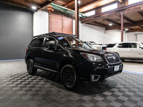 Used 2018 Subaru Forester 2.0XT Touring w/ Popular Package #2 AWD/4WD image 8