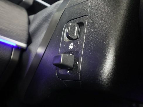 Used 2022 Mercedes-Benz GLS 450 4MATIC w/ AMG Line Exterior image 46