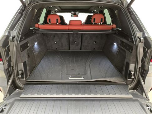 Used 2025 BMW X5 M Competition w/ Executive Package image 25
