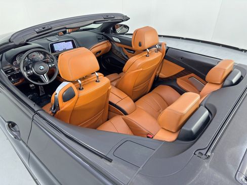 Used 2017 BMW M6 Convertible image 42