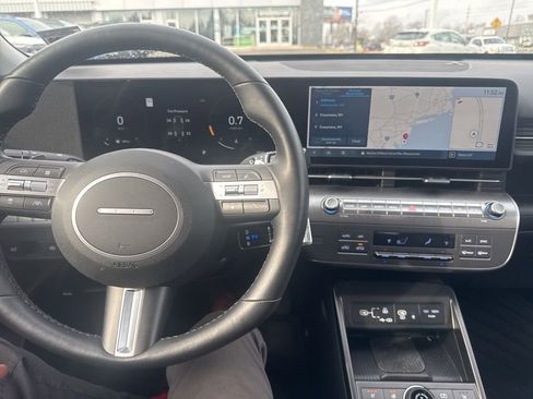 Used 2024 Hyundai Kona Limited image 26