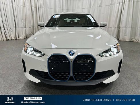Used 2023 BMW i4 eDrive40 RWD image 3