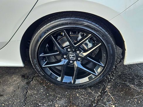 Certified 2025 Honda Civic Sport image 24