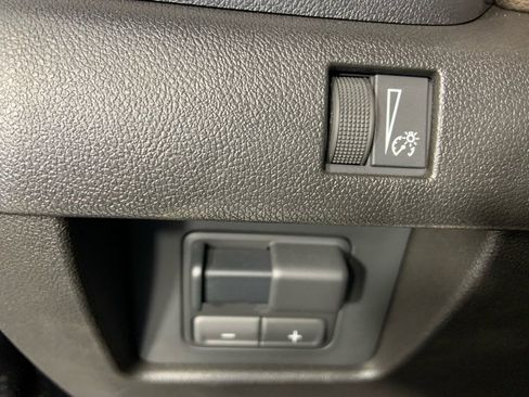 Used 2026 GMC Canyon Denali image 28