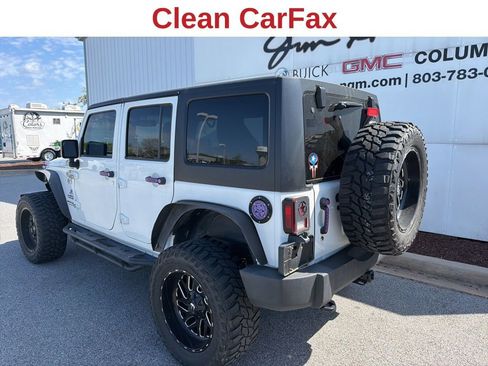 Used 2018 Jeep Wrangler Unlimited Sport S image 3