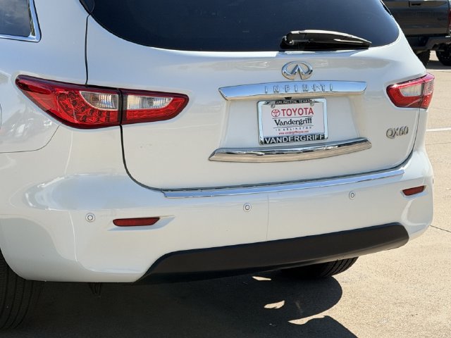 Used 2015 INFINITI QX60 FWD w/ Deluxe Touring Package image 6