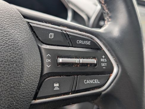 Used 2020 Hyundai Santa Fe SEL w/ Convenience + Premium Package FWD image 11