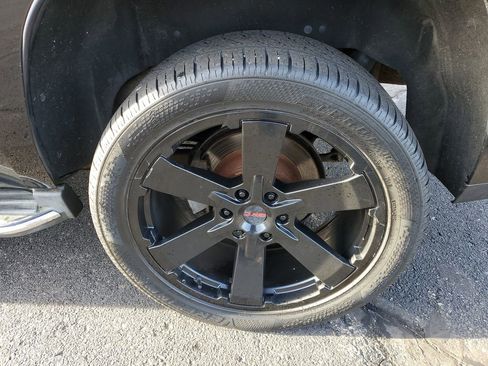 Used 2015 GMC Yukon SLT image 35