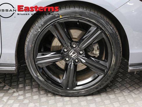 Used 2023 Honda Accord Sport image 30
