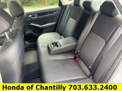 Certified 2022 Honda Civic Touring image 32