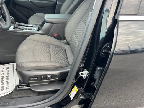 Used 2018 Chevrolet Equinox LT image 20