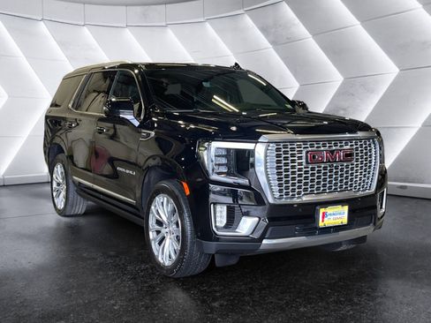 Used 2024 GMC Yukon Denali w/ Denali Reserve Package AWD/4WD image 8
