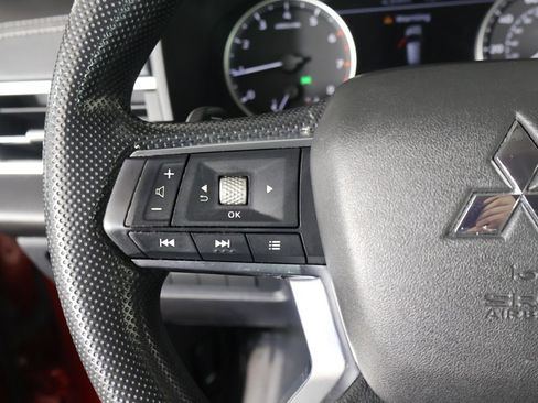 Used 2022 Mitsubishi Outlander ES AWD/4WD image 35