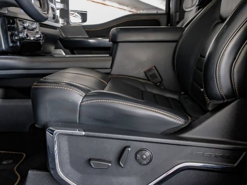 Used 2024 Ford F350 Platinum AWD/4WD image 31