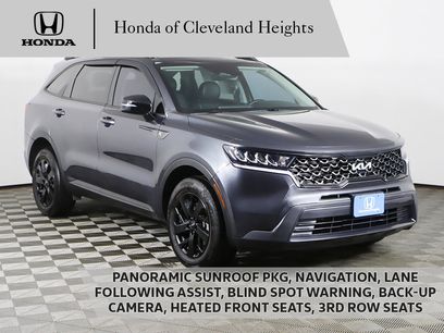 Used 2022 Kia Sorento S w/ Panoramic Sunroof Package