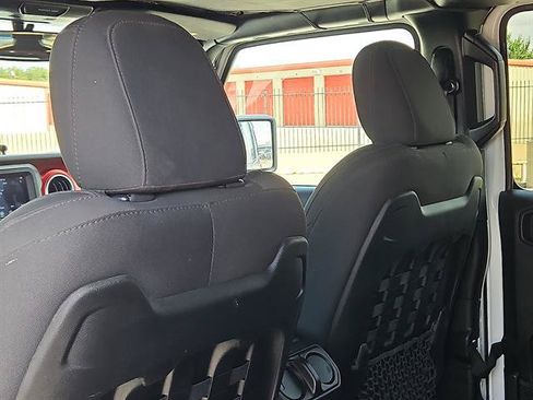 Used 2020 Jeep Wrangler Unlimited Rubicon AWD/4WD image 12