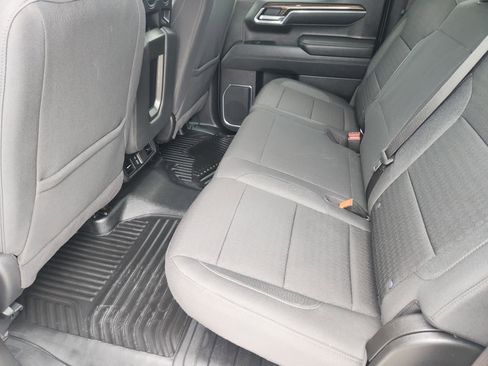 Used 2025 Chevrolet Silverado 1500 LT w/ Safety Package AWD/4WD image 29
