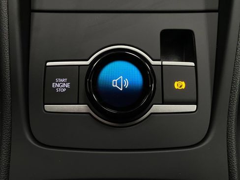 New 2026 Volkswagen Tiguan SE R-Line image 23