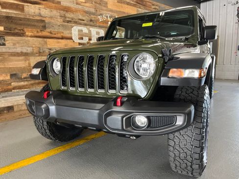 Used 2022 Jeep Gladiator Rubicon w/ Cold Weather Group AWD/4WD image 54
