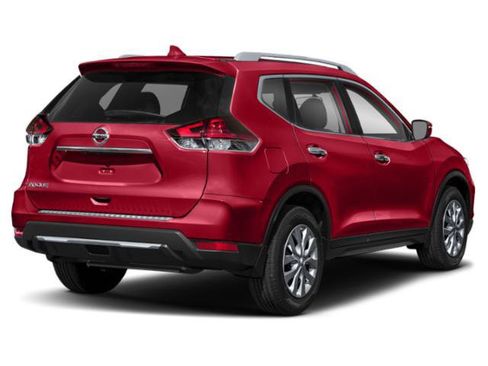 Used 2018 Nissan Rogue SV w/ Premium Package FWD image 2