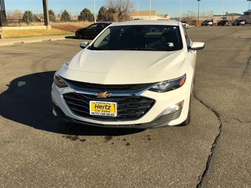 Used 2024 Chevrolet Malibu LS image 3