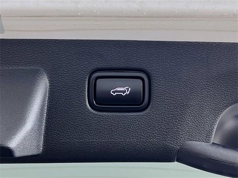 Used 2024 Kia Sportage X-Line w/ X-Line Premium Package image 28