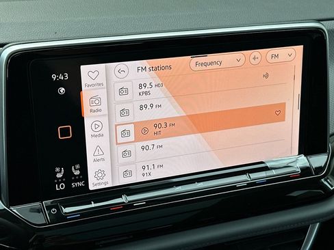 New 2026 Volkswagen Atlas Peak Edition AWD/4WD image 17