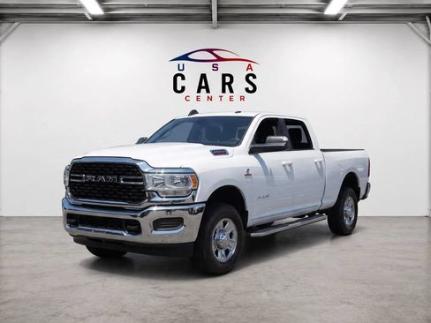 Used 2022 RAM 2500 Big Horn AWD/4WD image 1