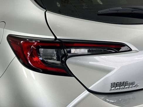 Used 2025 Toyota Corolla SE FWD image 36