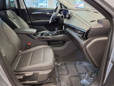 Used 2024 Buick Envision Preferred AWD/4WD image 10