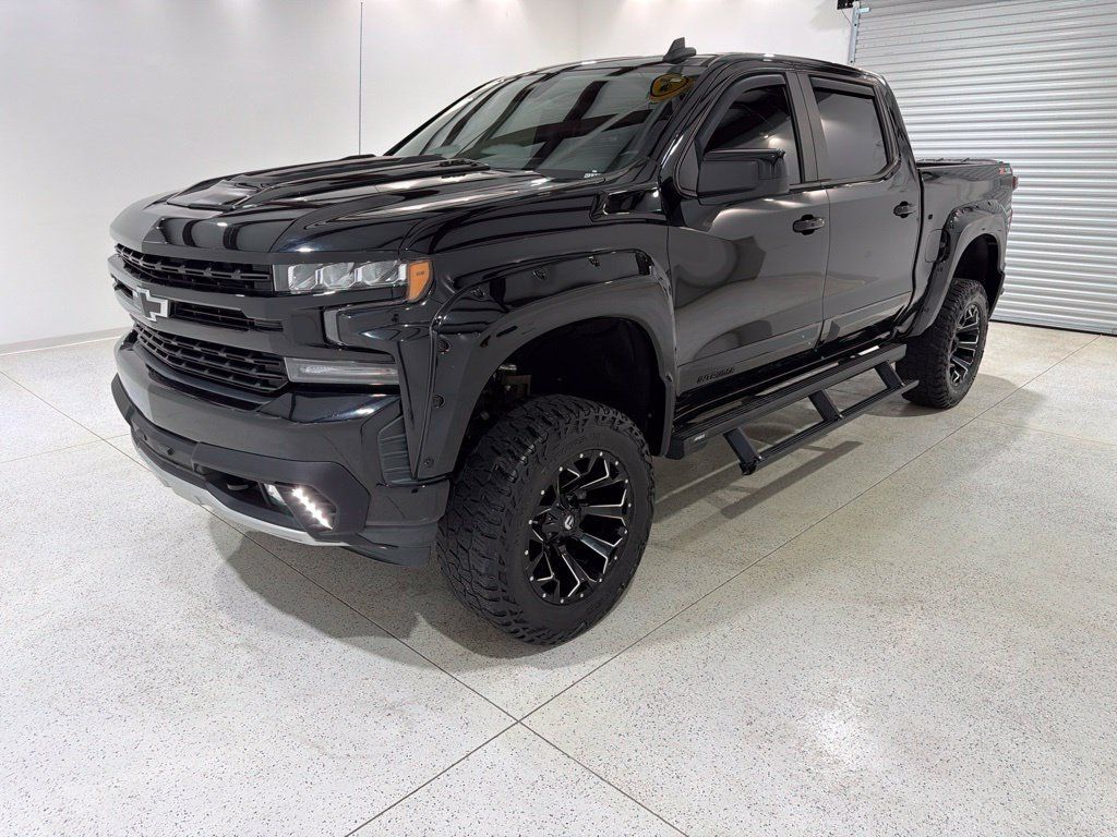 Used 2022 Chevrolet Silverado 1500 RST AWD/4WD image 1