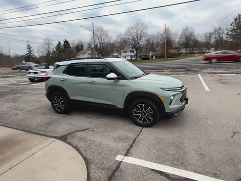 Used 2024 Chevrolet TrailBlazer ACTIV image 9