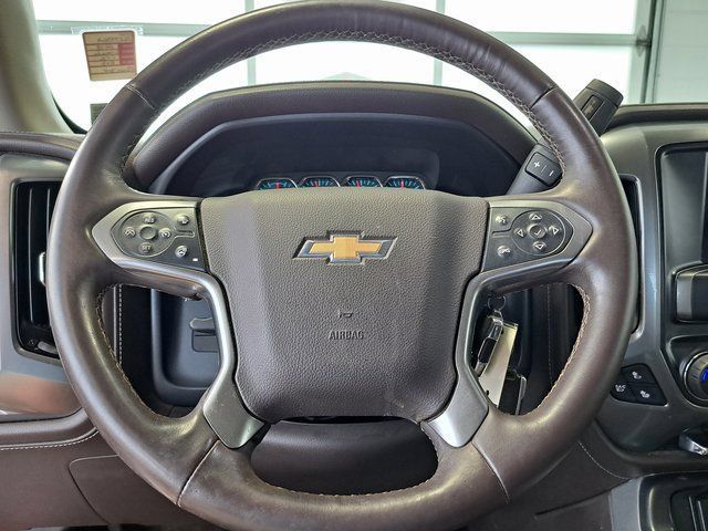 Used 2015 Chevrolet Silverado 1500 LTZ Z71 w/ LTZ Plus Package AWD/4WD image 10