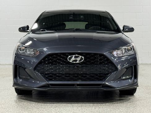 Used 2019 Hyundai Veloster Turbo FWD image 3