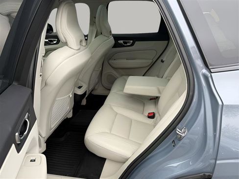 Used 2023 Volvo XC60 B5 Plus w/ Protection Package Premier image 27