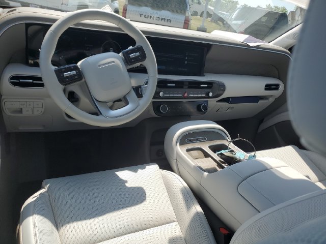 Certified 2026 Hyundai Palisade SEL FWD image 9