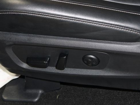 Used 2023 INFINITI QX60 Luxe w/ Cargo Package FWD image 16