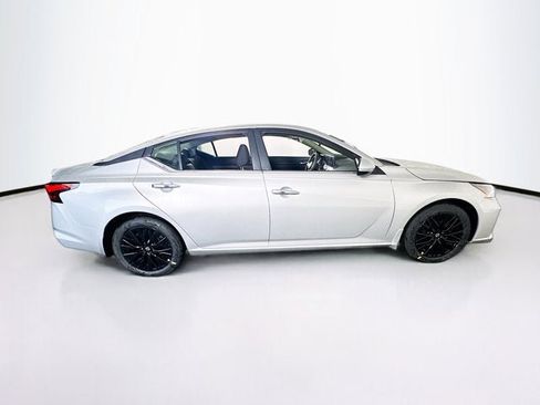 New 2025 Nissan Altima 2.5 SV w/ SV Special Edition Package image 4