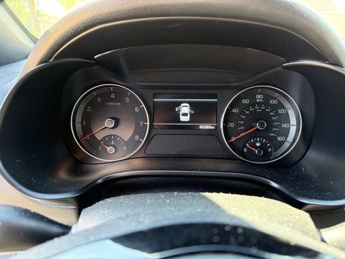 Used 2022 Kia Forte GT-Line w/ GT-Line Technology Package FWD image 10