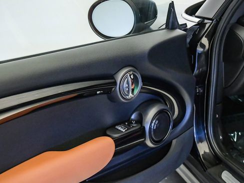 Used 2020 MINI Cooper S FWD image 26