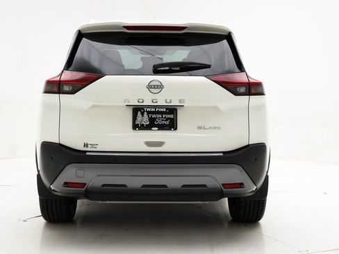 Used 2023 Nissan Rogue SL AWD/4WD image 7