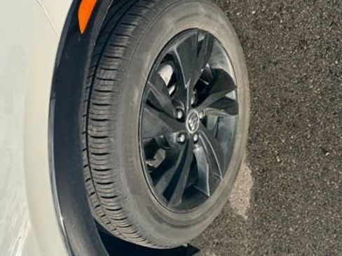 Certified 2024 Buick Encore GX Sport Touring w/ Comfort Package image 4