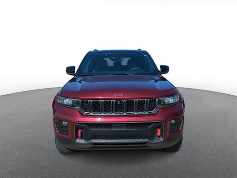 Certified 2022 Jeep Grand Cherokee Trailhawk image 3
