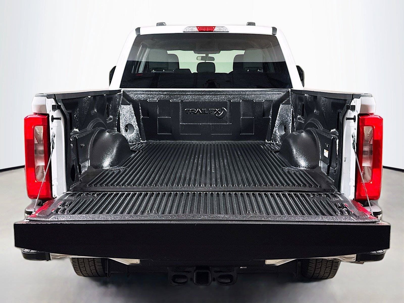 Used 2025 Ford F250 XLT AWD/4WD image 23