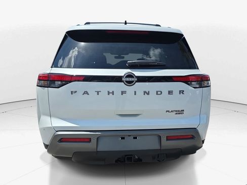 New 2026 Nissan Pathfinder Platinum AWD/4WD image 8